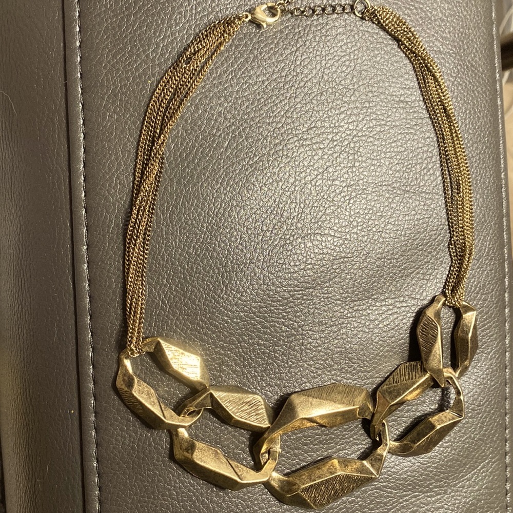 Bread gold chunky metal necklace